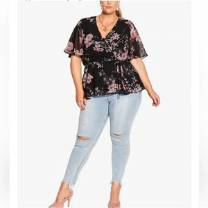 EUC City Chic Blossom Love Top, Size S/16, Black